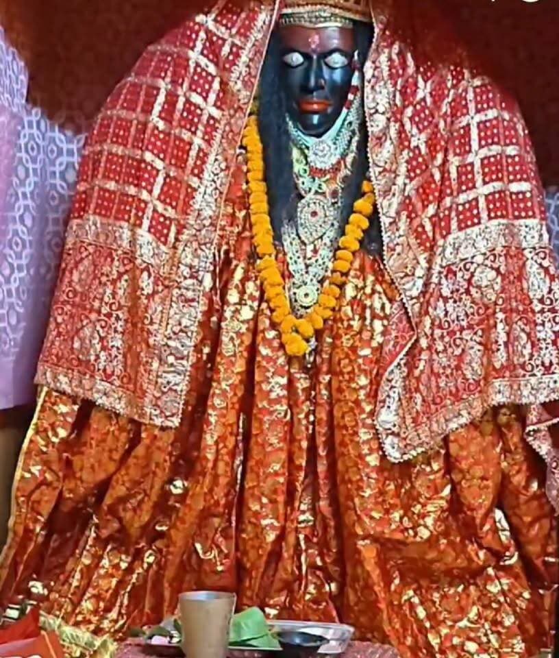 जय हो मा त्रिपुरा...
जय हो यज्ञ सम्राट...श्री हरिओम महाराज
