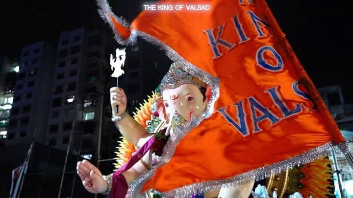 The wait is almost over… ✨
A moment the city has been waiting for.
31.08.2026 — THE KING’S ARRIVAL 👑
Valsad, get ready. 🕊️🚩
#TheKingOfValsad #GanpatiAagman #Ganpati2026 #Valsad #ValsadGanpati