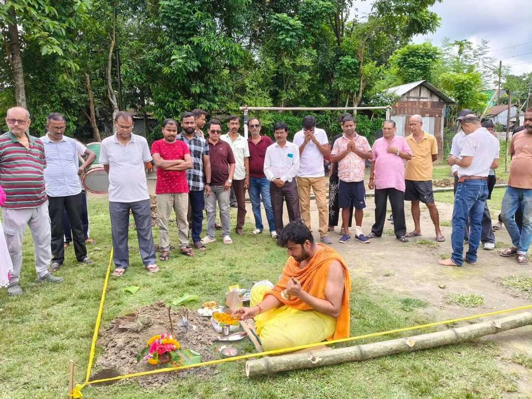 পড়ল ঢাকে কাঠি। আলিপুরদুয়ার স্বামী বিবেকানন্দ দত্তপাড়া ক্লাবের ৭৯ তম বর্ষের দুর্গাপূজার খুঁটিপূজা
#highlight #durgapuja #alipurduardistrict