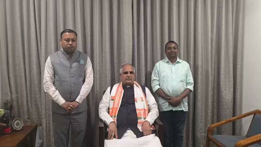 भाजपा नेता डॉ मनीष पंकज मिश्रा ने भाजपा के राष्ट्रीय संगठक नागेंद्र नाथ त्रिपाठी से की मुलाकात, संगठन मजबूती पर चर्चा