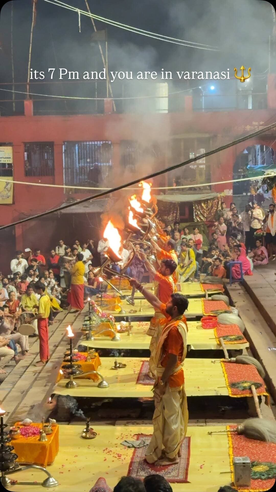 DASASHWAMEDH GHAT BANARAS
#banaras #gangaaarti #assighat #mahadev #kashi