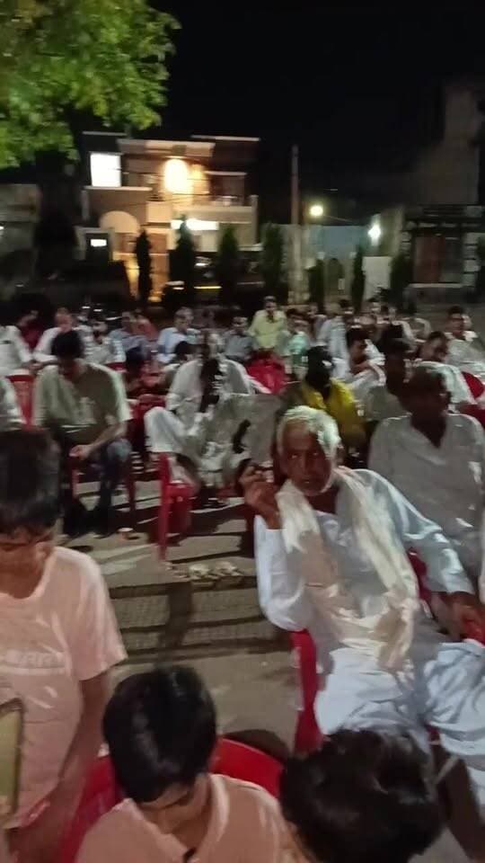 वार्ड नंबर 13 में मंगलराम गुर्जर की जनसभा