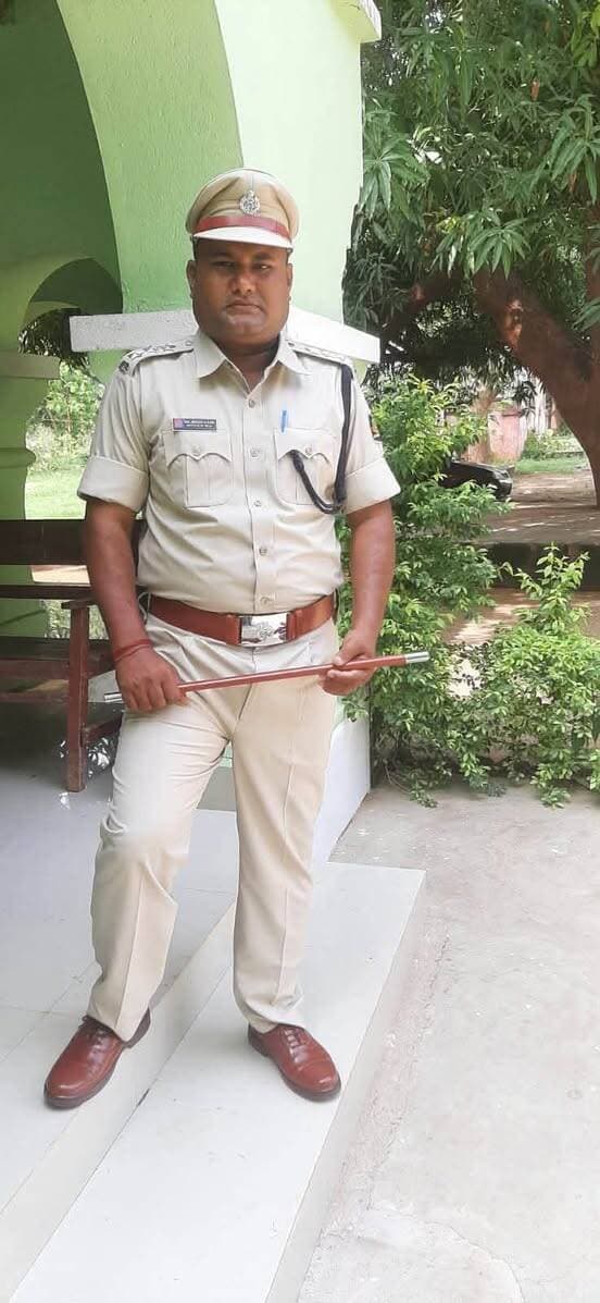 ବୌଦ୍ଧ sp ଙ୍କ କାର୍ଯ୍ୟନୁଷ୍ଠାନ ଥାନା ଅଧିକାରୀ ଙ୍କୁ କଲେ ବଦଳି
ଗଂଜେଇ ଜବତ ଘଟଣା I ଜବତ ଗଂଜେଇ ଅଫିସର ଓ ଥାନା ଅଧିକାରୀ ଙ୍କ ମଧ୍ୟ ରେ Cl ରେକର୍ଡ ଭାଇରାଲ I ତୁରନ୍ତ କାର୍ଯ୍ୟନୁଷ୍ଠାନ I ବୌଦ୍ଧ ସଦର ଥାନା ର ଥାନା ଅଧିକାରୀ ନଲନି କାନ୍ତ ଦାସ ଙ୍କୁ Sp କାର୍ଯ୍ୟଳକୁ ବଦଳି I ତାଙ୍କ ସ୍ଥାନ ରେ ପୁରୁଣାକଟକ ଥାନା ଅଧିକରୀ ଙ୍କୁ ଦାୟିତ୍ୱ I