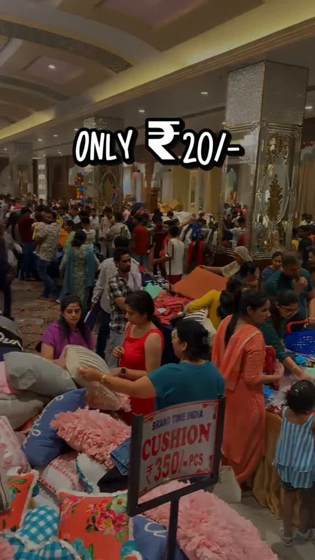 Stock Clearance Sale by balaji Fashion House : All Garments collection Rate 100rs starting 💥💥💥
Exibition me kids, jents, ladies ke kapdo ke sath boriya buckle,cutlery, jewellery,hair pin, lipstick,nail polish, or bhi bhut kuch vo bhi sab 20 rupees me or kids toys ni variety bhi milegi
🗓️ 29,30 August
(2 DAY)
🕙 10 am to 10 pm
📍Address - Shivam banquet hall,Hotel royal INN,Gunjan cinema compound,VAPI
📞 877-0601771
#ilovevapi #vapi#Sale #Exhibition #Shaktifashionhouse