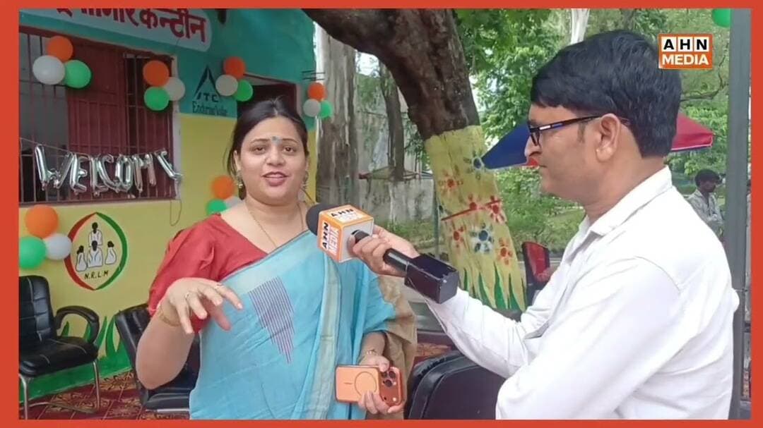 पीलीभीत नगर पालिका में @DM #SP #CDO ने मां पूर्णागिरि कैंटीन का उद्घाटन किया