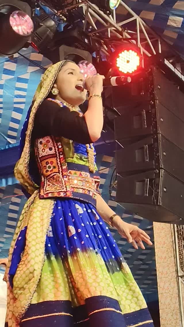 भारत। का बच्चा बच्चा जी श्रीराम बोलेगा _गीता रेबारी