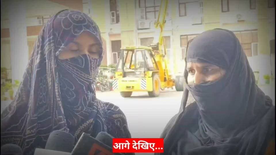 Mewat- सुमेया व उसके पति नासिर को ससुराल वालों ने जमकर पीटा, गोलपुरी गांव की खबर आई सामने...
#mewatireel #mewati #viralpost #trendingnow #मेवाती #viralreelschallenge
Ch. Aftab Ahmed Engineer Mamman Khan MLA Choudhary Rahish Khan Mla Punhana Mohammad Ilyas Hidayat Khan Nayab Saini