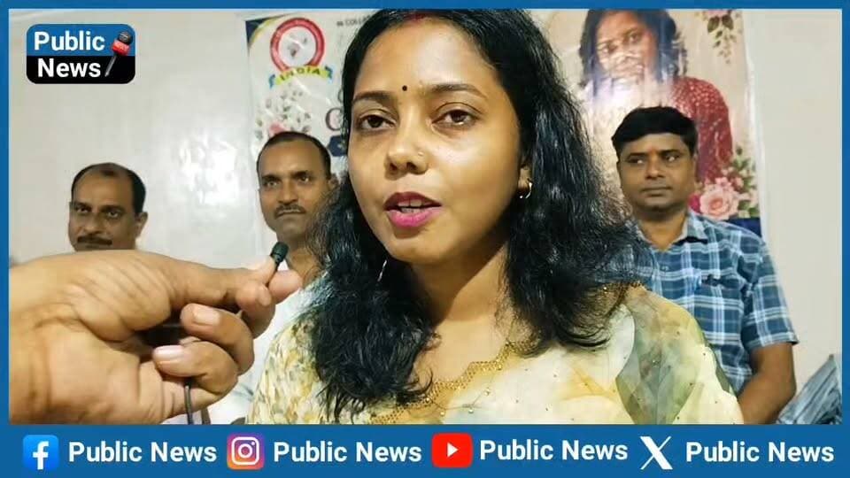 विदाई कार्यक्रम में शामिल लोगों को भावुक कर गई निवर्तमान एसडीम डॉ नेहा कुमारी
जाते-जाते रोहतास के लोगों के लिए कह गई बहुत बड़ी बात