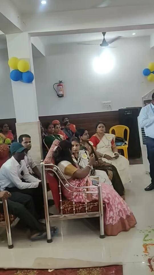 बेलागंज के एक निजी भवन में धारा जीविका महिला विकास स्वावलंबी सहकारी समिति लिमिटेड की वर्ष 2025-26 की वार्षिक आमसभा आयोजित की गई।