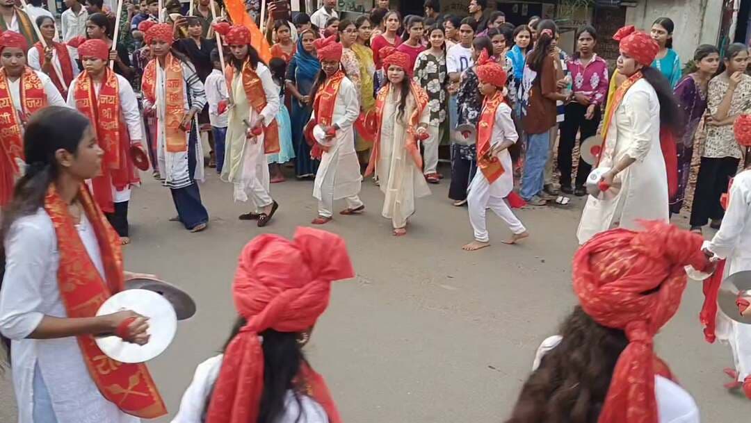 सनातनी पारम्परिक वाद्ध यंत्र एवं परिधान #sanatan