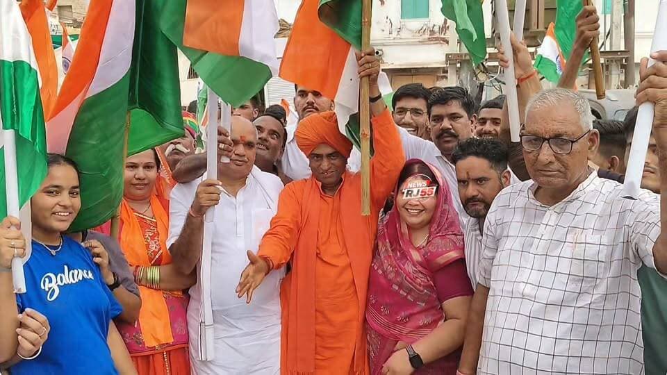 दो धर्मगुरु आमने सामने निकाय चुनाव में किसका पलड़ा भारी रश्मि सिंह को मिली बड़ी जिम्मेदारी Mahant Pratap Puri Shale Mohammad Gajendra Singh Shekhawat Amardeen Fakir #pokaran #jaisalmer #ramdevra #badmer