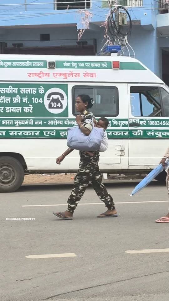 ड्यूटी और मां का दर्ज एक साथ