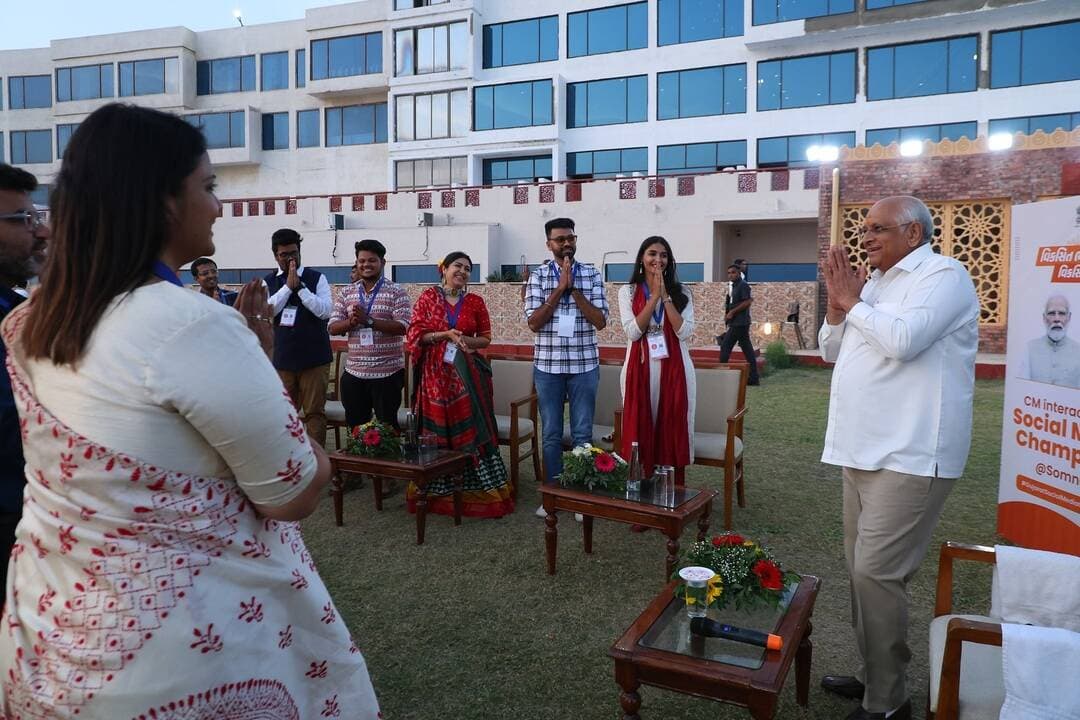 Amazing Amdavad was honored to be among select influencers invited to meet the Chief Minister @bhupendrapbjp at Somnath Temple
( Bhupendra Patel, CMO Gujarat, Chief Minister of Gujarat, Social Media Meet-up, Somnath Temple, Somnath Jyotirling, Latest News, Current Affairs)
#bhupendrapatel #cmogujarat #chiefministerofgujarat #cmbhupendrapatel #influencer #influencermeetup #somnath #girsomnath #somnathtemple #kathiyawad #amdavad #ahmedabad #socialmedia #amazingamdavad #currentaffairs #latestnews
