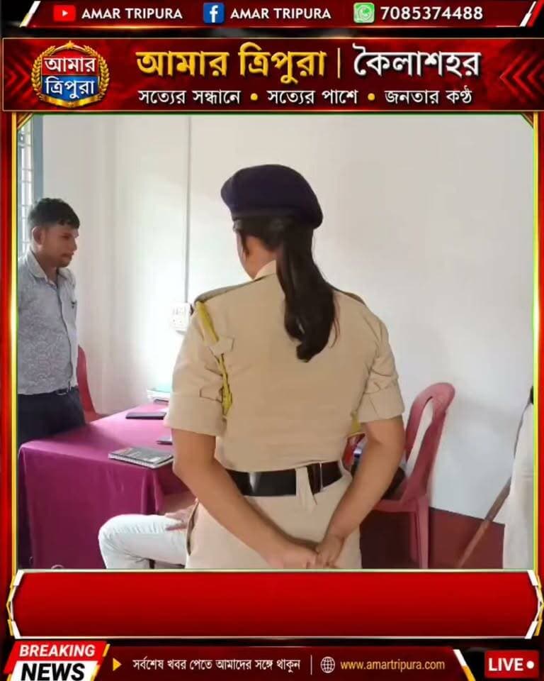 বৈধ কাগজপত্র না থাকায় ‘আশীর্বাদ’ মাইক্রোফাইন্যান্স অফিসে তালা, অভিযান মহকুমা প্রশাসনের