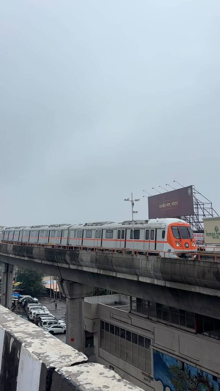 Apne apni ray comment me jarur chhod ke jaye
#bhopal #bhopal_the_city_of_lakes #bhopal_culture #bhopal metro #metro