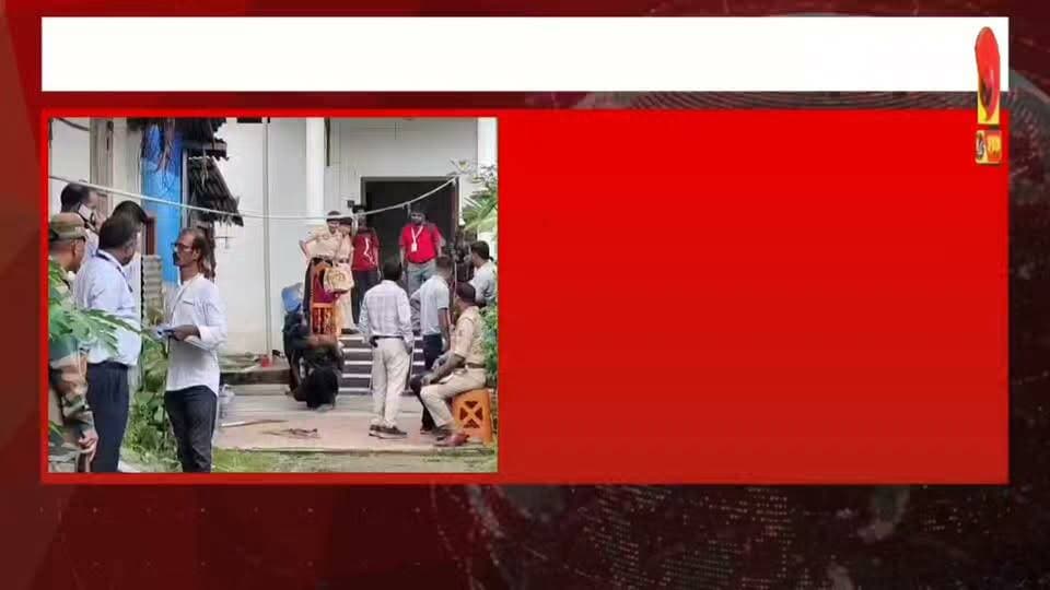 ঋণ আদায়ে পরিবারকে বাড়ি থেকে উচ্ছেদের অভিযোগ, ঝড়-বৃষ্টির দিনে বিলোনিয়ার মধ্যপাড়ায় ব্যাংকের ভূমিকা নিয়ে প্রশ্ন