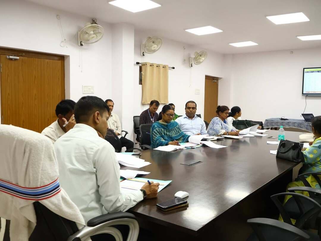 आज आई.सी.डी. एस. से संबंधित समीक्षात्मक बैठक जिला पदाधिकारी, बांका श्री अंशुल अग्रवाल के अध्यक्षता में समाहरणालय सभागार बांका में आयोजित की गई।