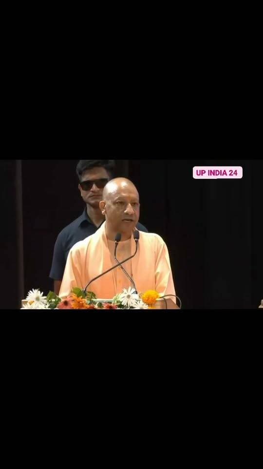 #लखनऊ-CM योगी का बयान -
मैं प्रदेश भर के युवाओं को इस बात के लिए आश्वस्त कर रहा हूँ कि अगले 6 महीने के अंदर, नोट करिए...?
#CMYogiAdityanath