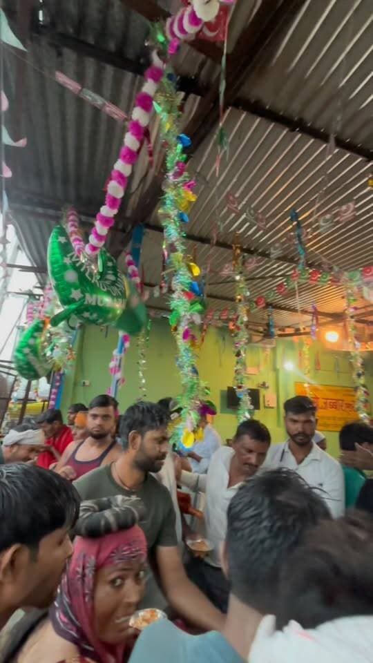 Eid Milan-un-Nabi Mubarak #eidmilan #trendingreels #mandibhav #jhansi #muhammad