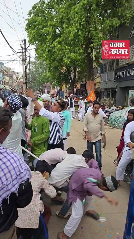 ईद मिलाद-उन-नबी: बक्सर शहर में धूमधाम से निकली भव्य शोभायात्रा का पार्ट -2