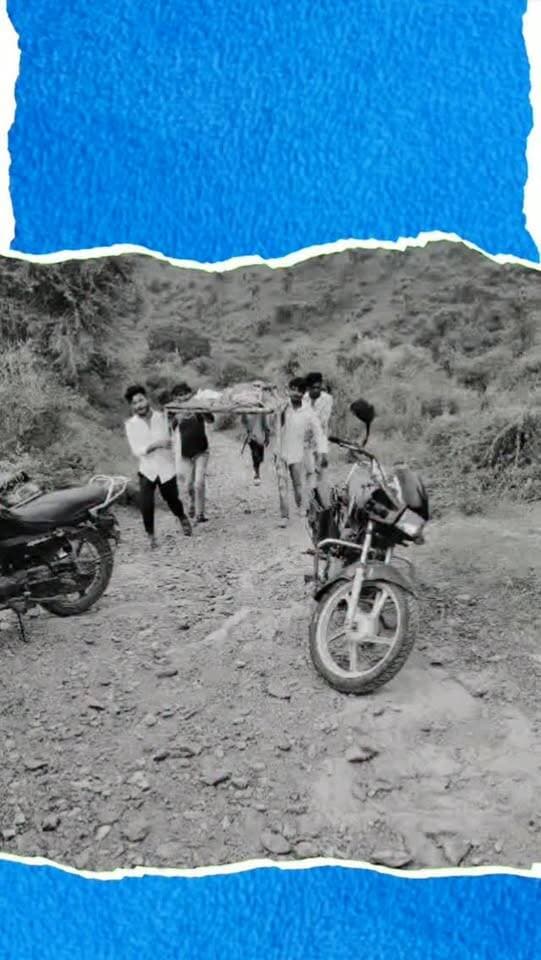 उदयपुर में लेपर्ड का आतंक, 3 ग्रामीणों पर किया हमला; एक दिन पहले भी युवक को किया था घायल
उदयपुर के उमरड़ा खेड़ा गांव में बुधवार सुबह लेपर्ड ने तीन ग्रामीणों पर हमला कर दिया। हमले में 60 वर्षीय जग्गा मीणा, 20 वर्षीय रितेश और 40 वर्षीय कालू गंभीर घायल हो गए। ग्रामीणों के अनुसार, लेपर्ड ने करीब चार से पांच मिनट तक तीनों पर पंजों से हमला किया और एक ग्रामीण के चेहरे व शरीर को बुरी तरह नोच दिया। शोर मचाने पर ग्रामीणों के जमा होने से लेपर्ड जंगल की ओर भाग गया। पहाड़ी क्षेत्र होने के कारण घायलों को पलंग पर लिटाकर सड़क तक लाया गया, जिसके बाद उन्हें एमबी हॉस्पिटल में भर्ती कराया गया। इससे एक दिन पहले भी लेपर्ड ने लोगर लाल मीणा पर हमला किया था।
#Udaipur #LeopardAttack #UdaipurNews #Leopard #Wildlife RajasthanNews