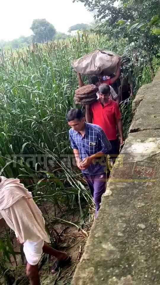 भरतपुर। सीएम भजनलाल शर्मा के गांव अटारी से 3 किमी दूर ग्राम पंचायत परसवारा के बसैया अभय गांव के श्मशान घाट के हाल............