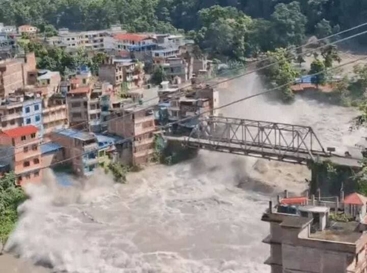 नेपाल में तिब्बत के भूकंप से बाढ़, 31 की मौत:* 105 भारतीय पर्यटक लापता, ज्यादातर कैलाश-मानसरोवर जा रहे थे