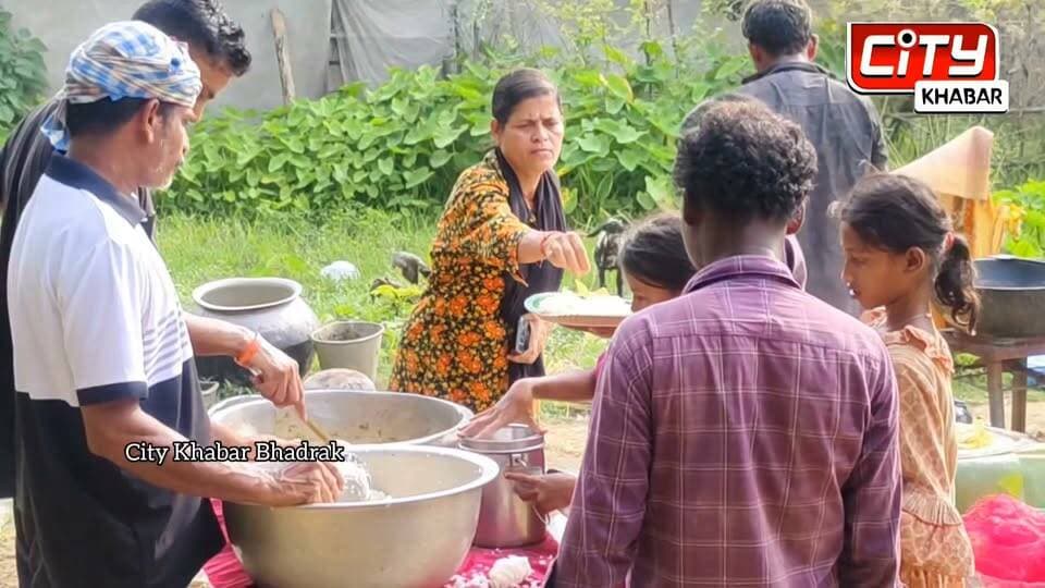 ଭଦ୍ରକ: ରମାଦେବୀ ନାରୀଶକ୍ତି ମିଶନ ପକ୍ଷରୁ ଭଦ୍ରକ ବ୍ଲକ ଚଣ୍ଡିଗାଁ ପଗଡ ଆଦିବାସୀ ବସ୍ତିରେ ଖାଦ୍ୟ ବଣ୍ଟନ କାର୍ଯ୍ୟ।
#ciktykhabarbhadrak
