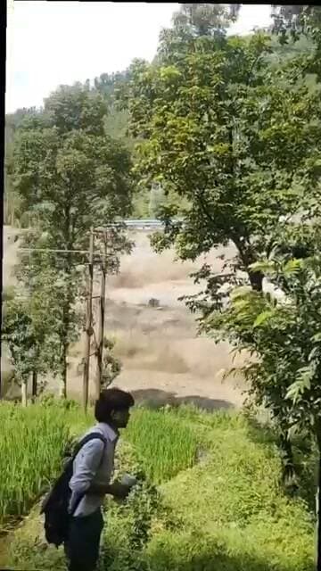 नेपाल में भीषण बाढ़ से तबाही, प्रभावितों के लिए दुआ और प्रार्थना 🙏🇳🇵
नेपाल में आई भीषण बाढ़ और आपदा से प्रभावित सभी लोगों की सलामती के लिए दिल से प्रार्थना। 🙏