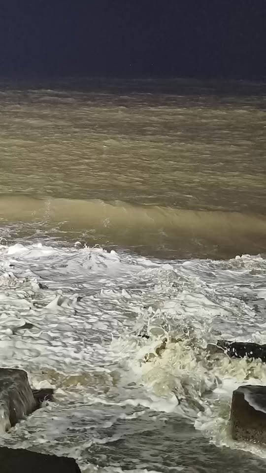 বুধবার রাতে দীঘার সমুদ্র সৈকত থেকে সরাসরি