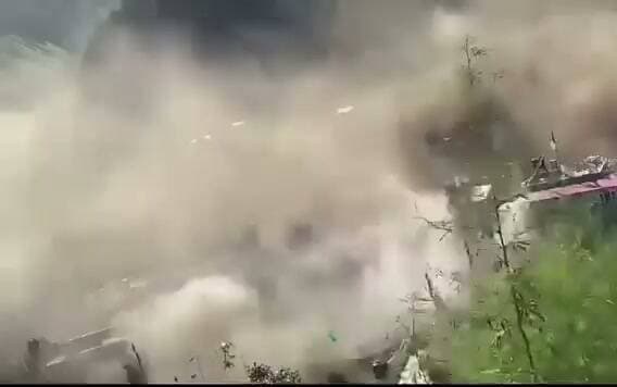 नेपाल में जल का तांडव! तिब्बत से आई बाढ़ ने मचाई तबाही, ताश के पत्तों की तरह बह गईं बहुमंजिला इमारतें
#UttarPradesh
#indiakhabar9
#BJPGovernment
#uttarakhand
#roorkeecivilhospital
#dehradun