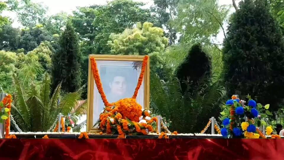 मधेपुरा में श्रद्धा एवं गरिमा के साथ मनाई गई पूर्व मुख्यमंत्री बी.पी. मंडल की 109वीं जयंती;मुरहो स्थित समाधि स्थल पर जनप्रतिनिधियों व अधिकारियों ने अर्पित की श्रद्धांजलि, सर्वधर्म प्रार्थना सभा में सामाजिक न्याय के विचारों को आत्मसात करने का आह्वान