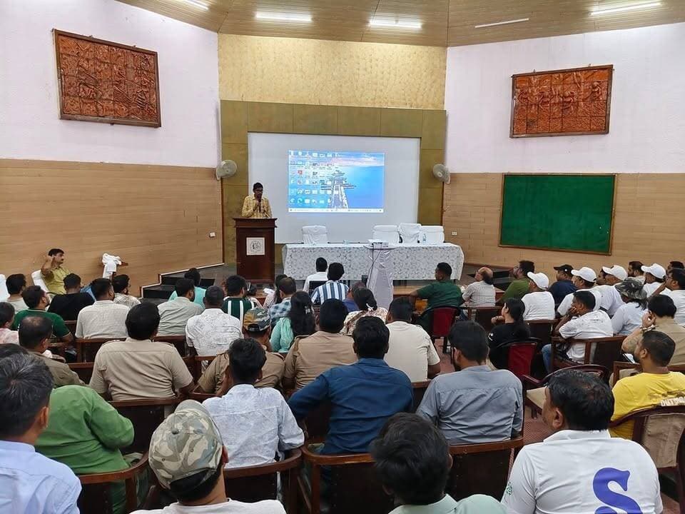 আলিপুরদুয়ার: বক্সায় রি ইন্ট্রোডাকশন অফ টাইগার Hub সেশন,রয়েল বেঙ্গল টাইগার ছাড়ার প্রস্তুতি।
#RoyelBengalTiger #BuxaJayanti #Alipurduar
