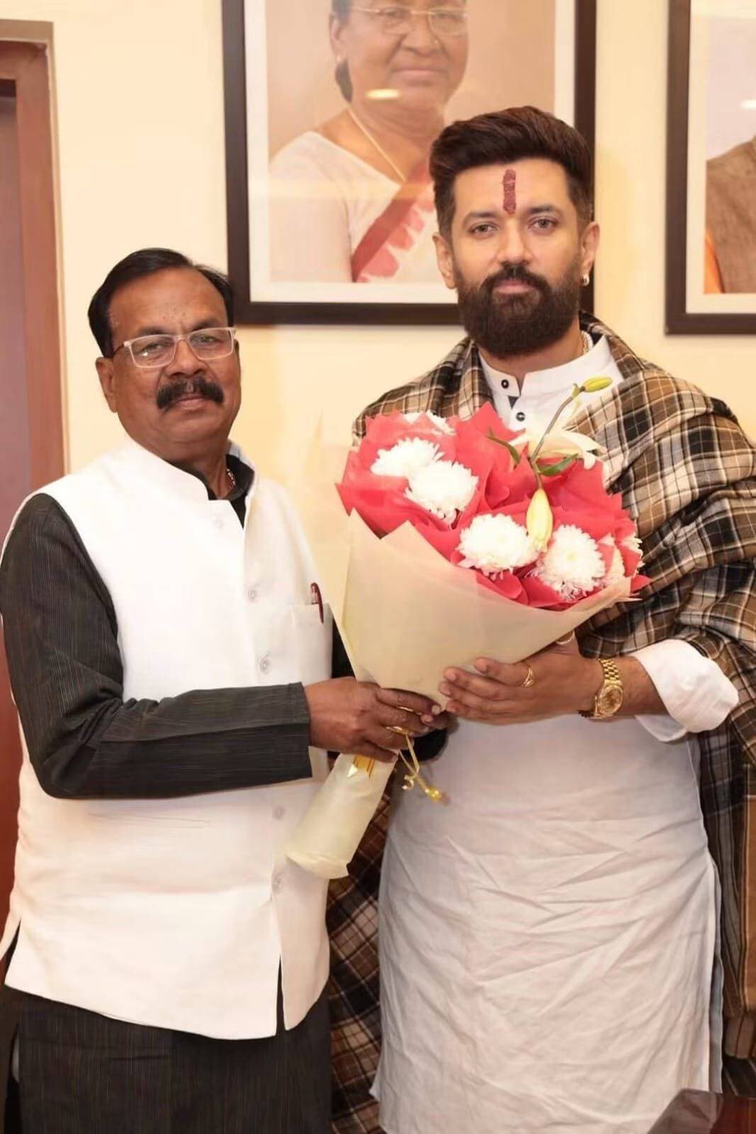 चतरा विधायक जनार्दन पासवान का बढ़ा कद, लोजपा के बने झारखंड प्रदेश अध्यक्ष...