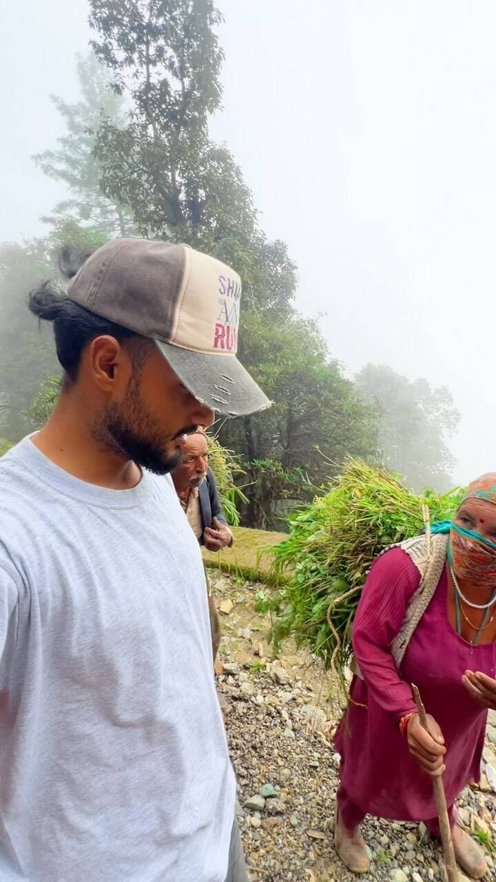 MINI VLOG 🎥
A hidden and powerful place where the Gods and the dark forces are still fighting a fierce battle. ⚔️✨
A mysterious, intense, and extremely dangerous place filled with powerful energy. 🕉️🔥
.
.
#deities #explorereels #vlogger #himachal #foryoupage
