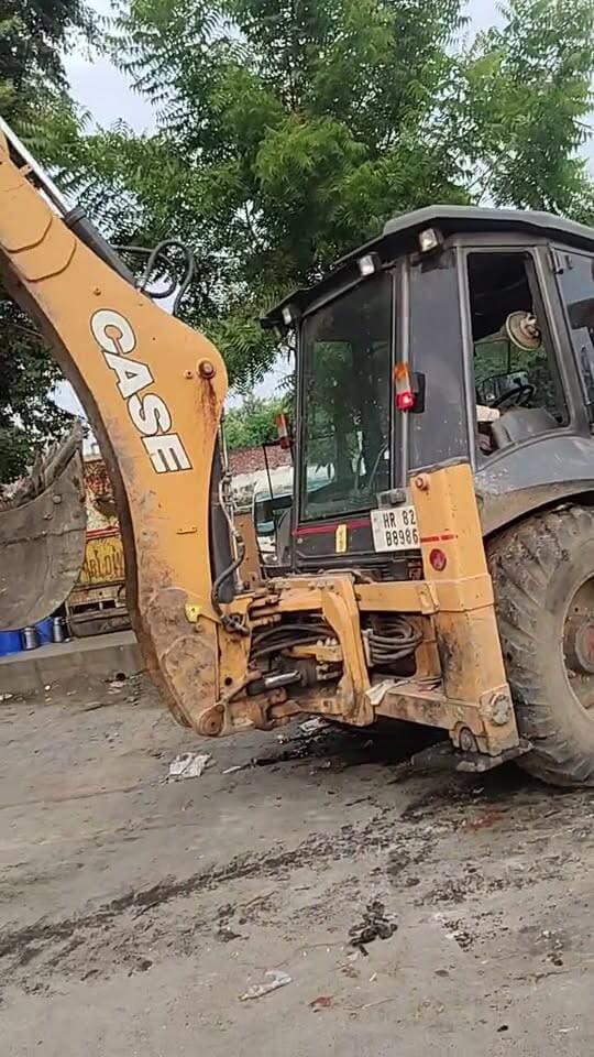 निगम अधिकारियों ने डंडे के जोर पर हटवाया शहर से कूड़ा...
क्या अब हर जगह पुलिस की सहायता से हटेगा कूड़ा
#municipal
#officer
#lathicharge