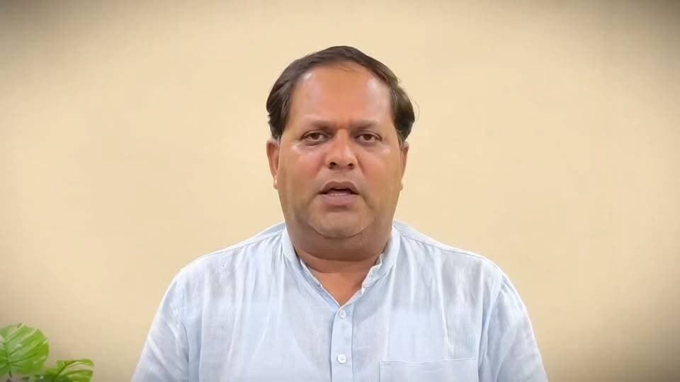 उलेमाओं के बयान पर महापौर का पलटवार
-ईद मिलादुन्नबी जुलूस का है मामला
-बोले एक इंच भी नही दूँगा जमीन