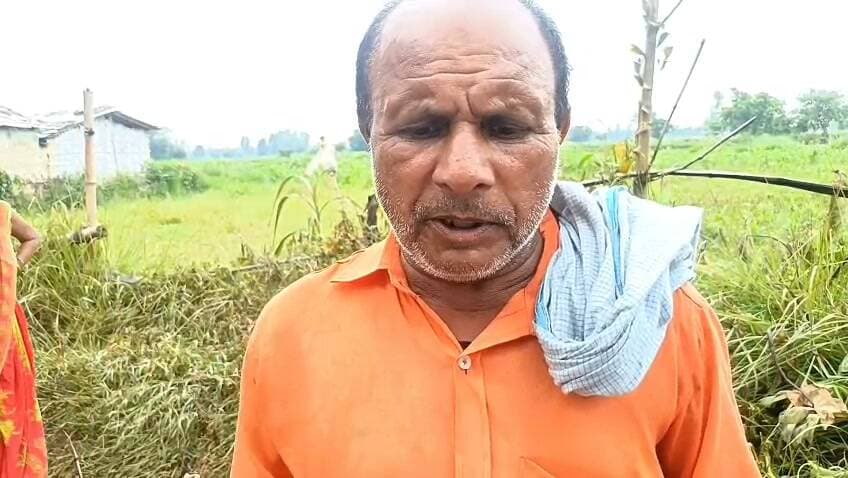 श्रीखंडी भिट्ठा पूर्वी में नवका पोखरी के पास बाबू साहेब झा के घर में लगी आग, मामला गुरुवार के दिन के 4:00 का है