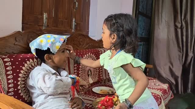 बड़ी धूमधाम के साथ भाई बहनों का अटूट प्रेम का बंधन रक्षाबंधन
#samastipur #bihar #viral #trendingreels #trendingnow