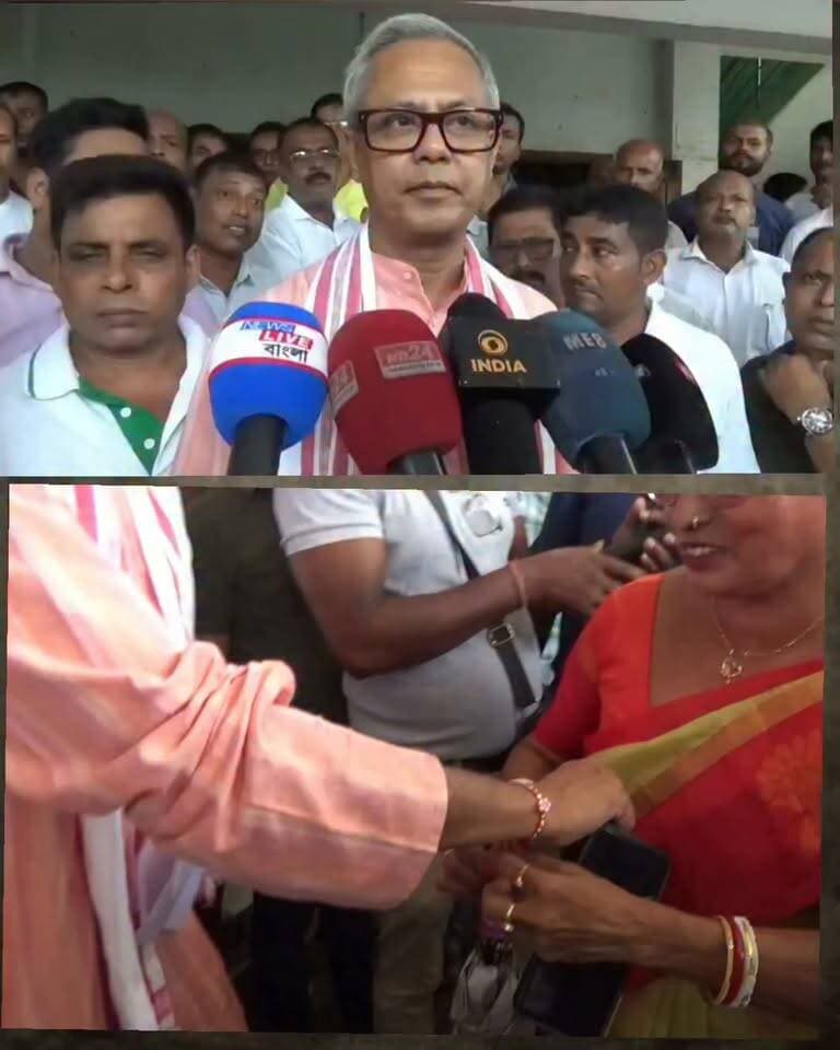 আজি পবিত্ৰ ৰাখী পূৰ্ণিমা তথা ৰাখী বন্ধন।। লংকা পৌৰসভাৰ কাৰ্যালয়ত ৰাখী বন্ধন উপলক্ষে হোজাই সমষ্টিৰ বিধায়ক শিলাদিত্য দেৱক ৰাখী পিন্ধাই একাংশ মহিলাই।