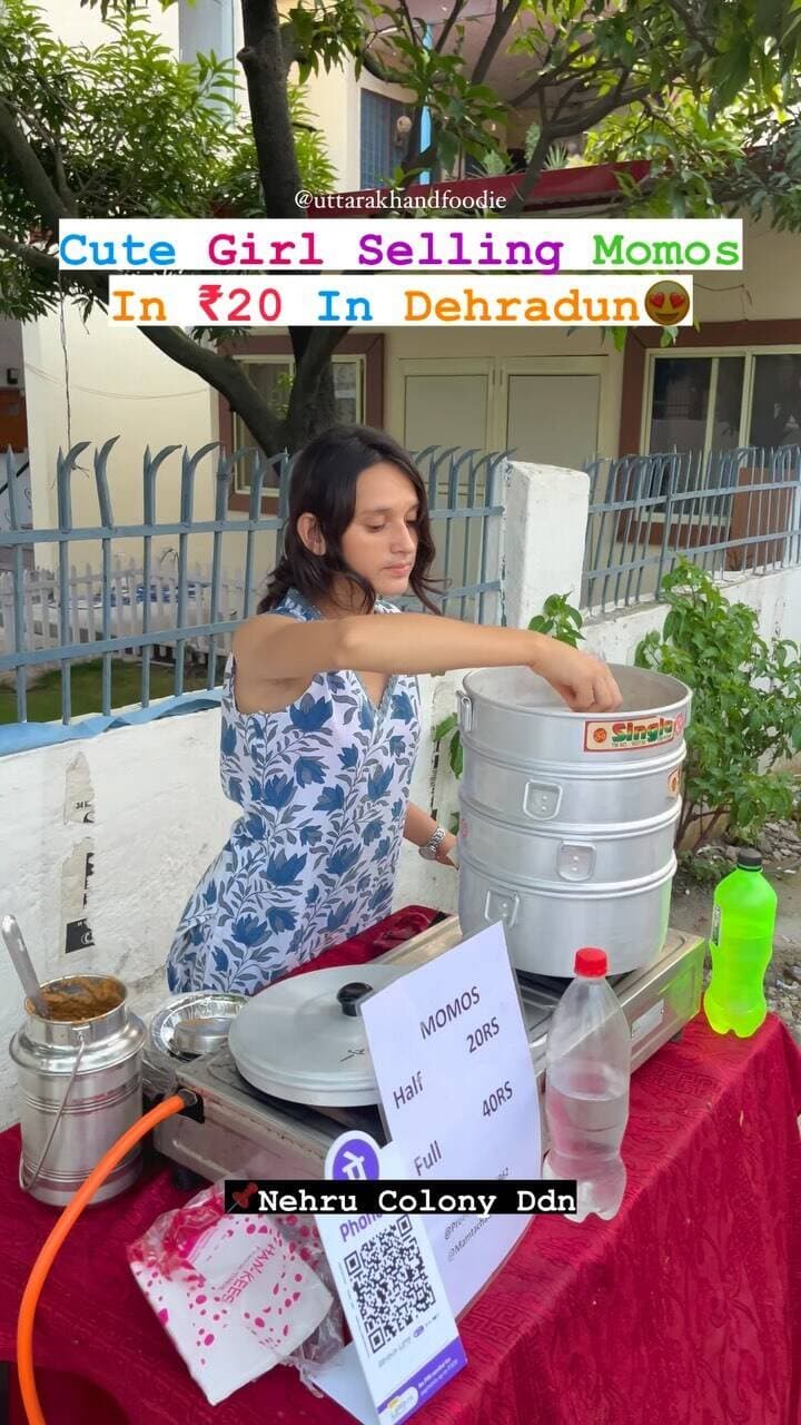 Cute Girl Selling Momos In Dehradun😍
Share with momo lovers❤️
Follow for more..
#dehradun #dehradun_diaries #dehraduninfo #dehradun_official_page #dehradoon #dehradunfoodie #dehradunfoodblogger #foodblogger #momos #streetfood #viralfood #foodreels #reelsinstagram #reelitfeelit #uttarakhand #tasty #yummy #explore #trendingfood