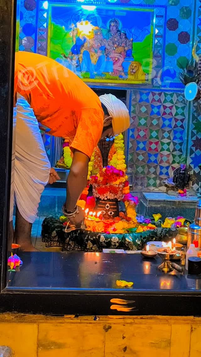 सावन🌿 का 30वा दिन शुभ सावन माह समाप्ति ॐ नमः शिवाय
कीजिए प्रभु श्री धर्मेश्वर महादेव जी के दर्शन 🚩