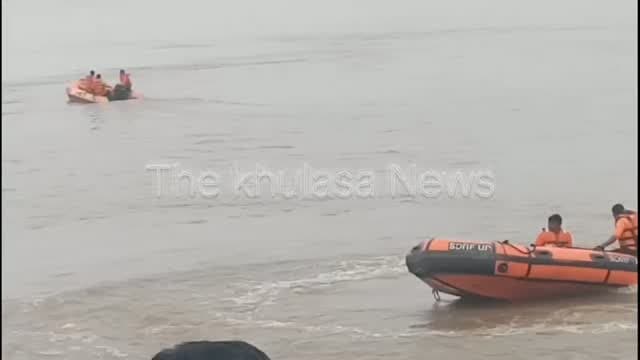 झांसी:मगरमच्छ युवक को गहरे पानी में ले गया, 8 घंटे बाद भी नहीं मिला सुराग,एरच के डिकोली स्थित बेतवा नदी का मामला #Jhansipolice MediaCell Jhansi