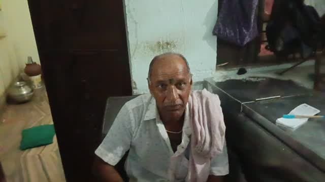 चित्तौड़गढ़ के जाटों की धनेत में चोरों का आतंक! देवी स्थान पर चोरी के बाद बाइक छोड़कर भागे बदमाश, ग्रामीणों की जाग से खुला राज—35 वर्षों से गांव में रह रहे जगदीश रायका ने सुनाई आपबीती, बोले- मेरे साथ भी हो चुकी है मारपीट! पुलिस को मिल सकता है बड़ा सुराग