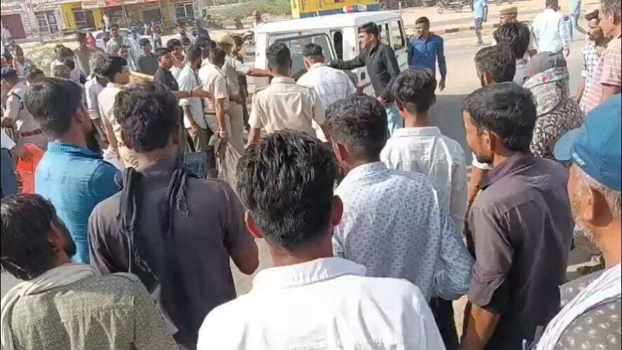 कोलायत के पास दर्दनाक हादसा हुआ, एक महिला की मौत, चार बच्चो के सामने हादसा हुआ