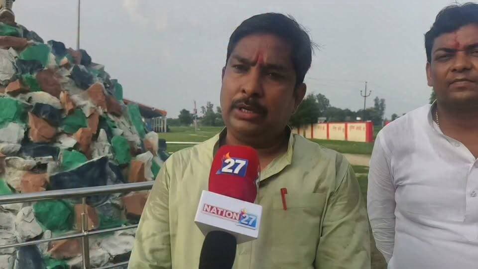 अंजनशहीद बाजार के समीप नाथूपुर गांव में 30 अगस्त को लगेगा शहीद मेला
भोजपुरी सिने स्टार समर सिंह के साथ खुशी कक्कड़ रहेंगे उपस्थित
सांसद धर्मेंद्र यादव संघ बीपी मलिक आर्मी चीफ भी होंगे मौजूद
