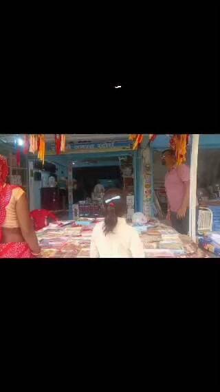 रीठी में इस बार 200 रु की राखियो की मांग अधिक