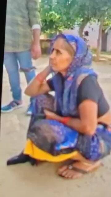 #गभाना हाइवे पर तेज रफ्तार कार ने स्कूटी सवार मां बेटे को मारी टक्टर, मां बेटा हुए घायल