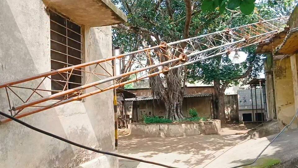 कुम्हेर तहसील का मुख्य द्वार,,,,
