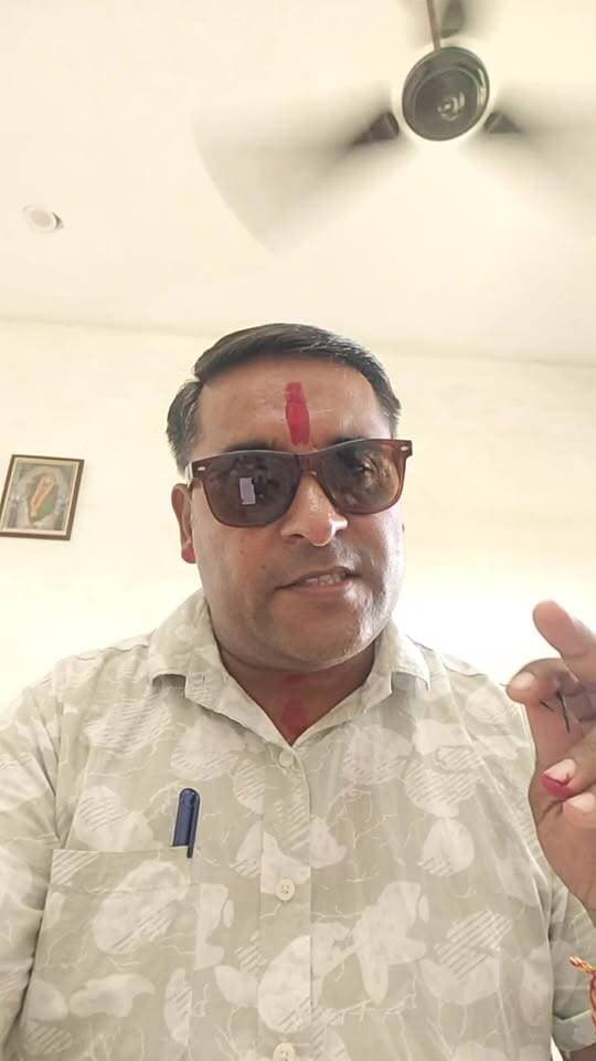 "बदायूँ का #भविष्य : #युवाओं के लिए #रोजगार #शिक्षा और बेहतर अवसर कितनी जरूरी........